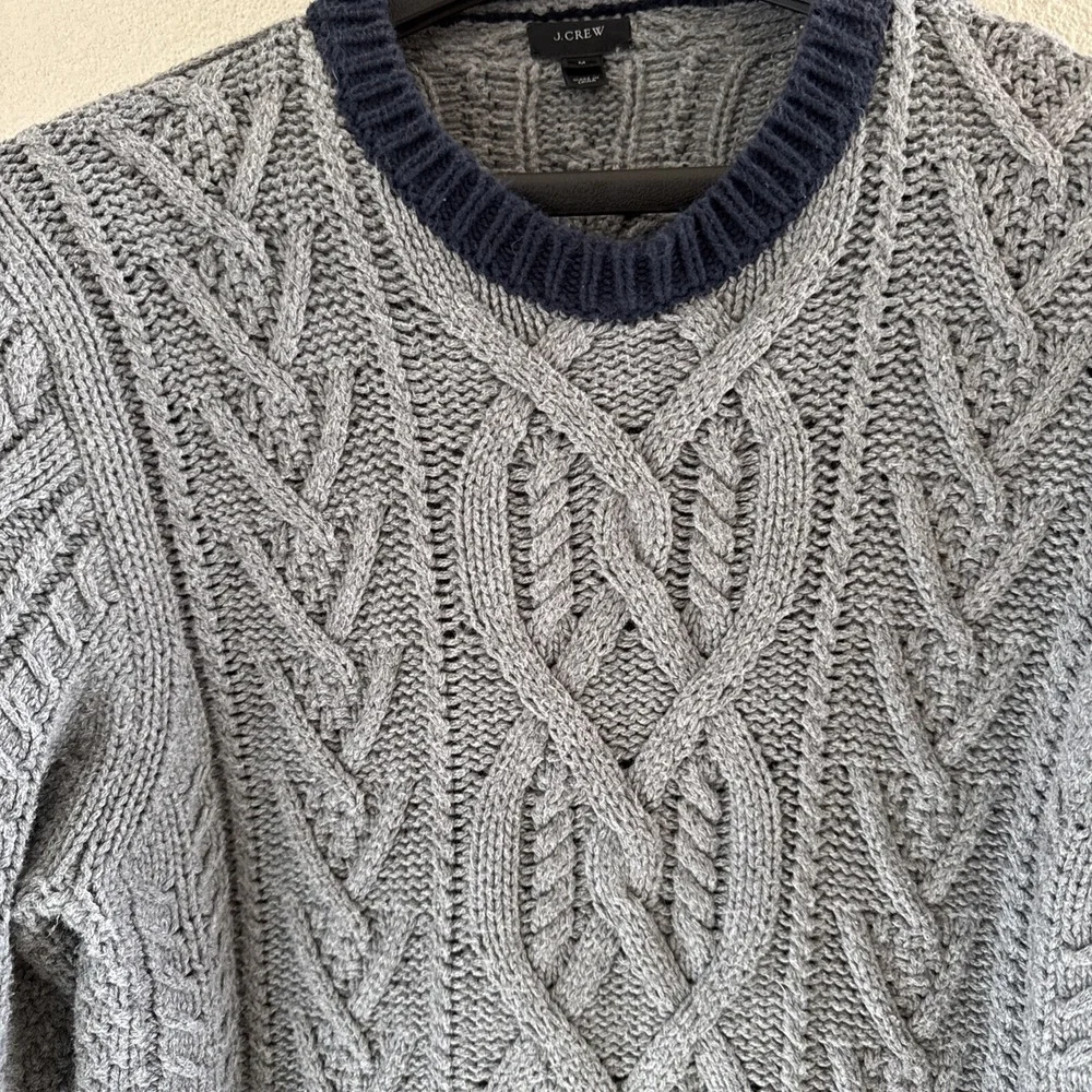 J.Crew Sweater Men Size M Gray Navy Cotton Triple Cable Knit Fisherman Sailing‎